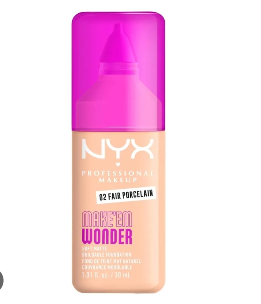 MAKE 'EM WONDER BASE DE MAQUILLAJE ACABADO MATE NATURAL