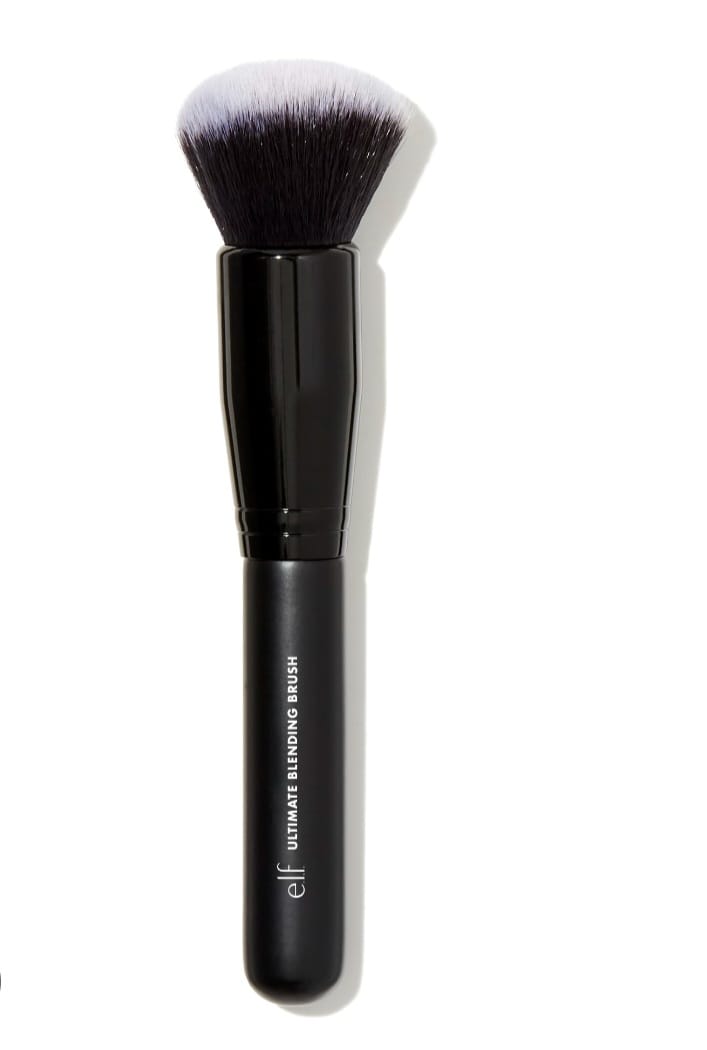 Brocha Ultimate Blending – e.l.f. Cosmetics Marca: e.l.f.